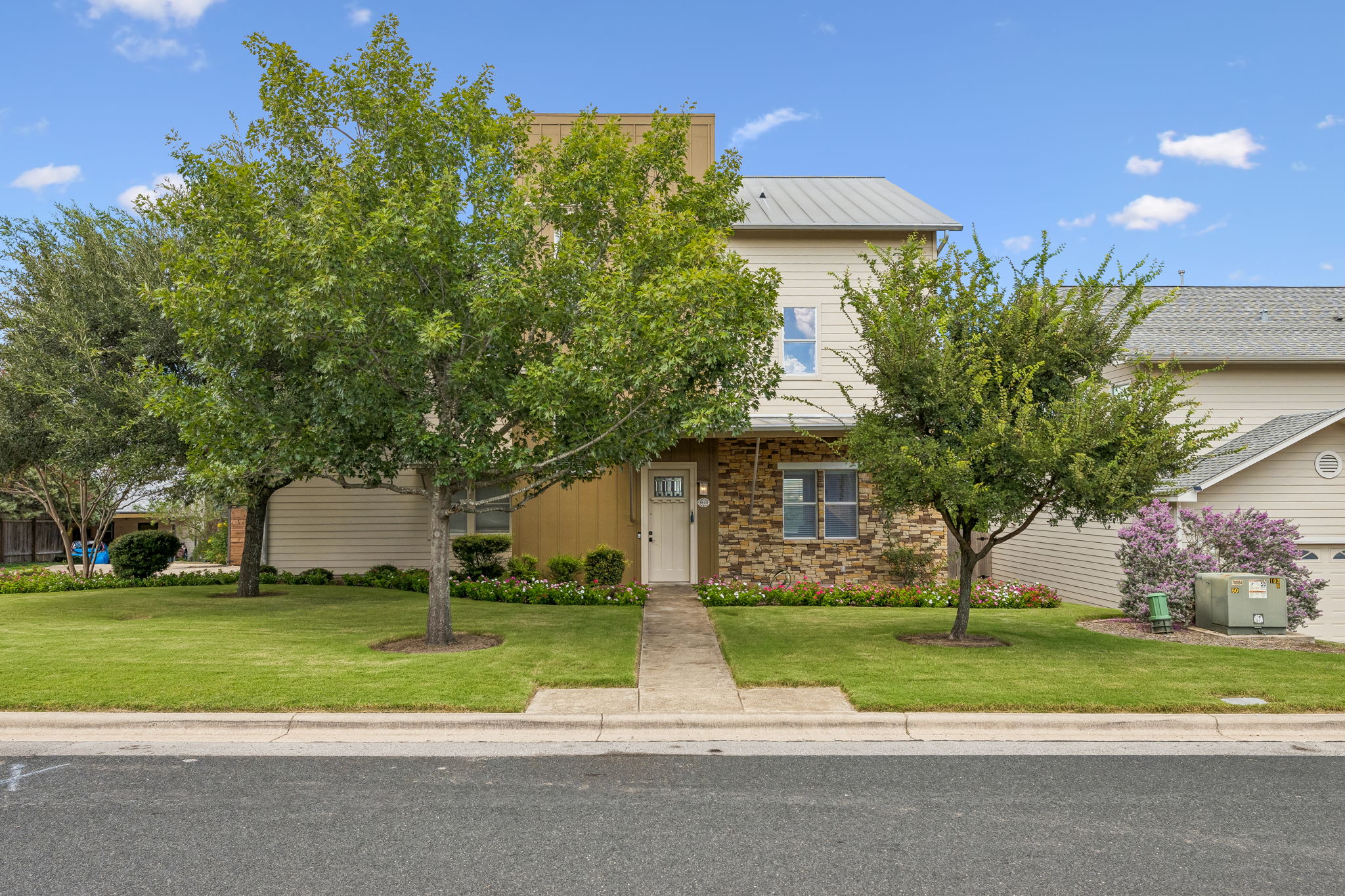 8500 Red Willow Drive